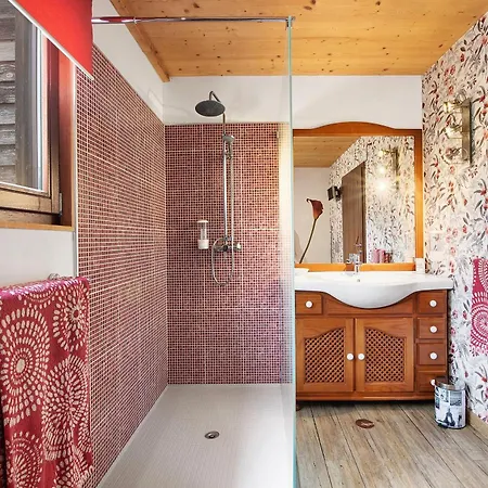 Гостевой дом Cabanadelsol Monte da Charneca